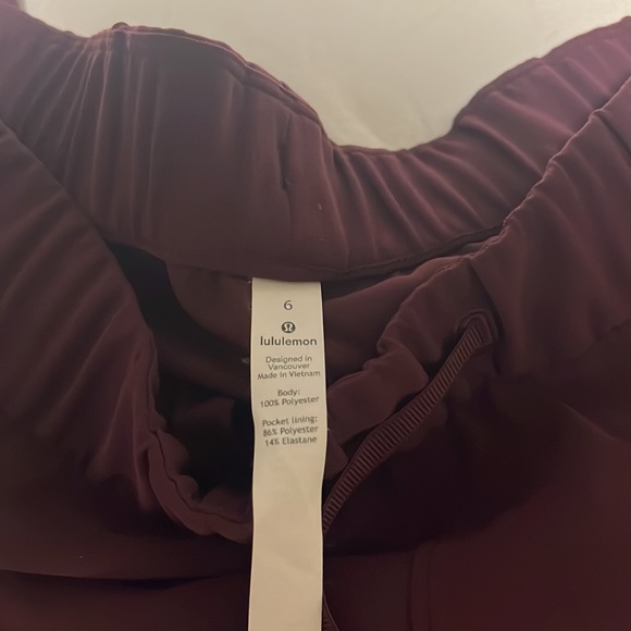 Lululemon On The Fly 7/8 Pant Frontier Size 6 - Picture 3 of 4